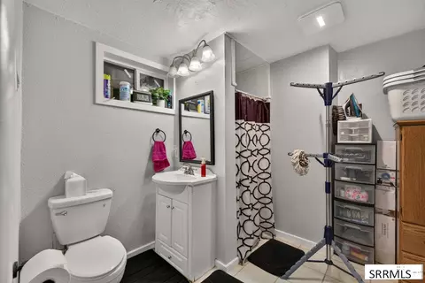 Bath - 285 N 4100 E, Rigby, ID 83442 photo 3 of 3