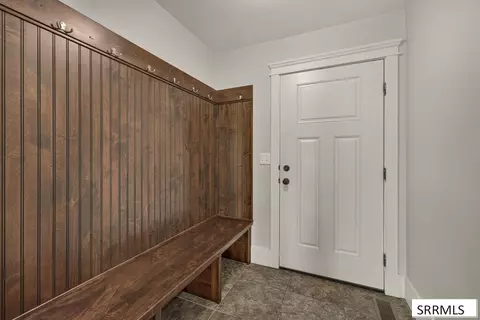 Entry Way - 5970 Pheasant Dr, Ammon, ID 83401 photo 2 of 2