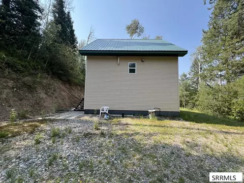 154 Lakeview Dr, Irwin, ID 83428 photo 2
