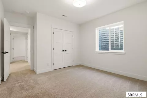 Bedroom - 32 N Hemlock Ln, Rigby, ID 83442 photo 3 of 6