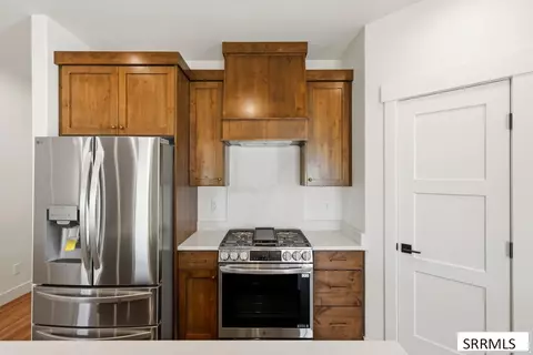 Kitchen - 32 N Hemlock Ln, Rigby, ID 83442 photo 3 of 5