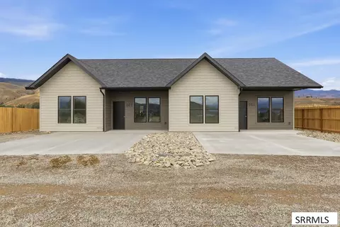 Exterior - 101 103 Everly St, Salmon, ID 83467 photo 3 of 10