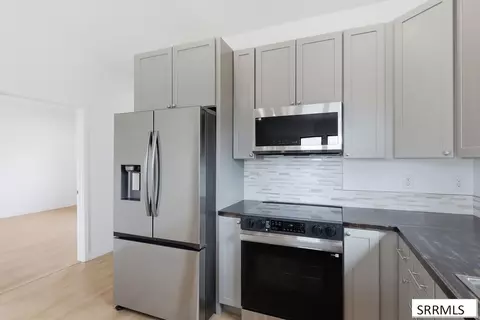Kitchen - 101 103 Everly St, Salmon, ID 83467 photo 2 of 3