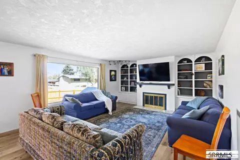 Living - 230 Apache, Rexburg, ID 83440 photo 1 of 3