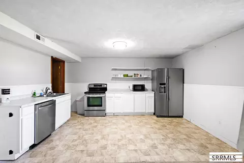 Kitchen - 230 Apache, Rexburg, ID 83440 photo 5 of 6
