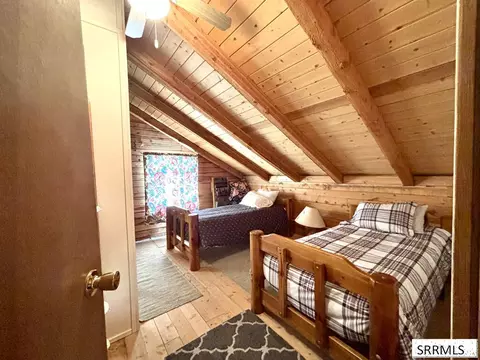Bedroom - 113 Willowtree Dr, Salmon, ID 83467 photo 2 of 3