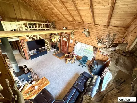 Living - 113 Willowtree Dr, Salmon, ID 83467 photo 1 of 1