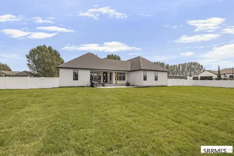 Exterior - 3741 E 331 N, Rigby, ID 83442 photo 7 of 11