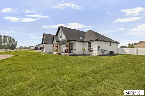 Exterior - 3741 E 331 N, Rigby, ID 83442 photo 3 of 11