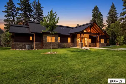 Exterior - 5 Delaney Ln, North Fork, ID 83466 photo 6 of 12