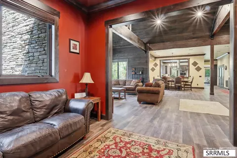 Entry Way - 5 Delaney Ln, North Fork, ID 83466 photo 4 of 5