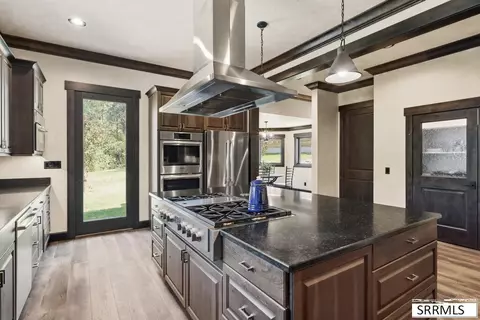 Kitchen - 5 Delaney Ln, North Fork, ID 83466 photo 2 of 8