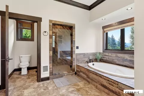 Bath - 5 Delaney Ln, North Fork, ID 83466 photo 3 of 10