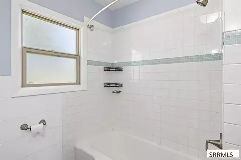 Bath - 326 W 1st N, Rigby, ID 83442 photo 3 of 5