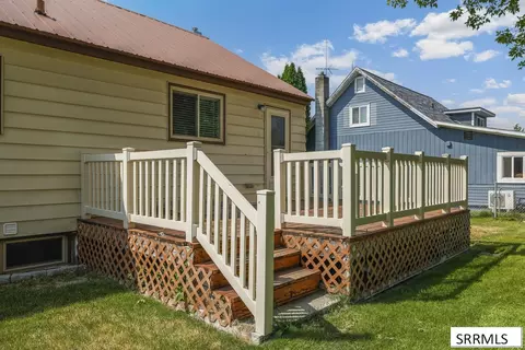 Exterior - 326 W 1st N, Rigby, ID 83442 photo 6 of 13