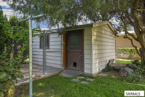 Exterior - 326 W 1st N, Rigby, ID 83442 photo 8 of 13