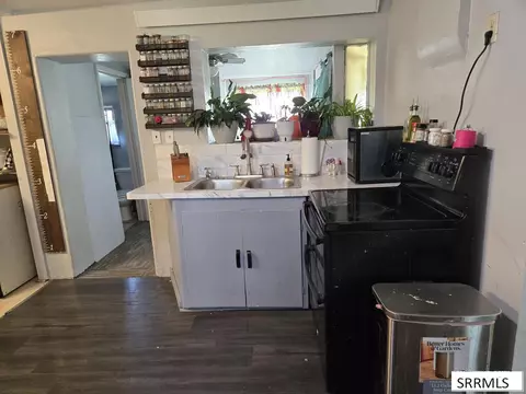 Kitchen - 4028 E 600 N, Rigby, ID 83442 photo 2 of 2