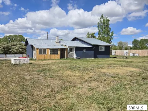 Exterior - 4028 E 600 N, Rigby, ID 83442 photo 2 of 6