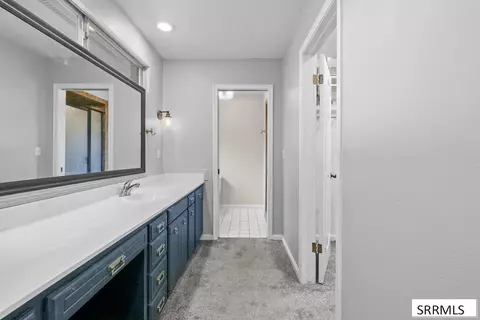 Bath - 320 Yale Ave, Rexburg, ID 83440 photo 1 of 9