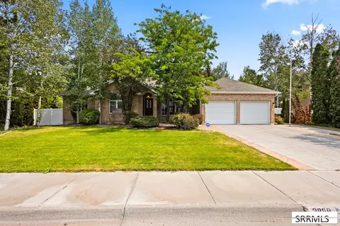 2899 Glenwood Dr, Idaho Falls, ID 83404