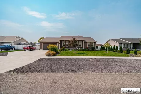 Exterior - 5100 E Nelson Dr, Iona, ID 83427 photo 2 of 18