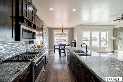 Kitchen - 5100 E Nelson Dr, Iona, ID 83427 photo 7 of 11