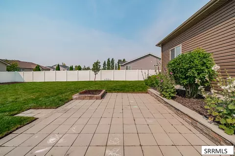 Exterior - 5100 E Nelson Dr, Iona, ID 83427 photo 9 of 18
