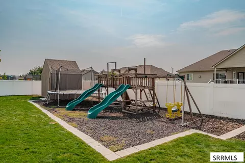 Exterior - 5100 E Nelson Dr, Iona, ID 83427 photo 12 of 18