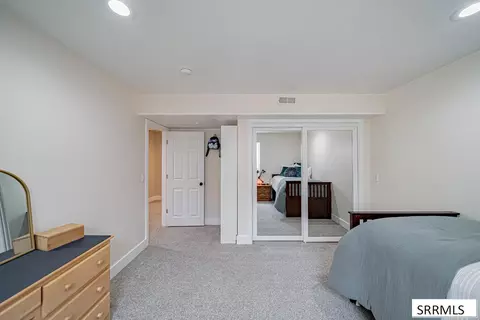 Bedroom - 5100 E Nelson Dr, Iona, ID 83427 photo 10 of 12