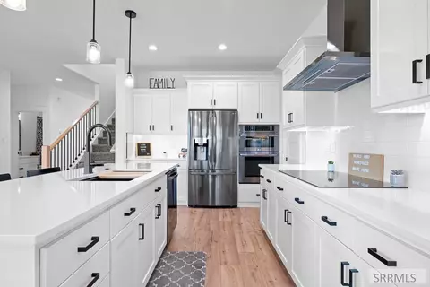 Kitchen - 248 S River Run Ct, Irwin, ID 83428 photo 3 of 4