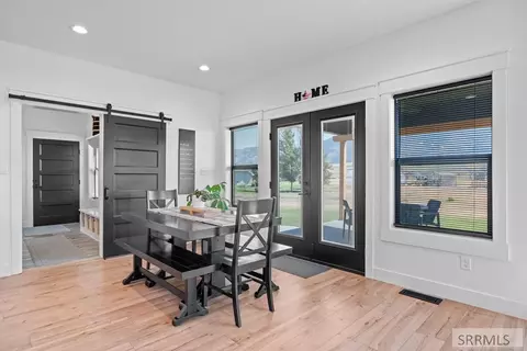 Dining - 248 S River Run Ct, Irwin, ID 83428 photo 2 of 2
