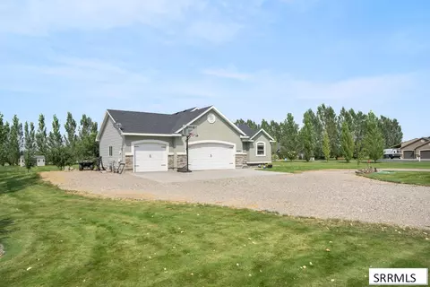 Exterior - 4041 E 235 N, Rigby, ID 83442 photo 2 of 11