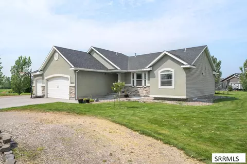 Exterior - 4041 E 235 N, Rigby, ID 83442 photo 4 of 11