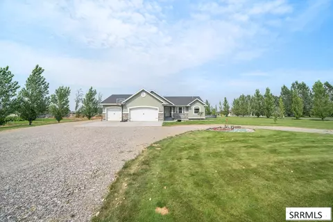 Exterior - 4041 E 235 N, Rigby, ID 83442 photo 5 of 11