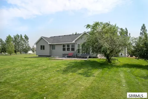 Exterior - 4041 E 235 N, Rigby, ID 83442 photo 9 of 11