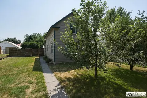 724 Fremont St, Ashton, ID 83420