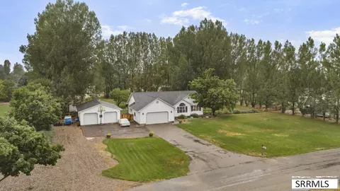 Exterior - 235 N 4135 E, Rigby, ID 83442 photo 5 of 8