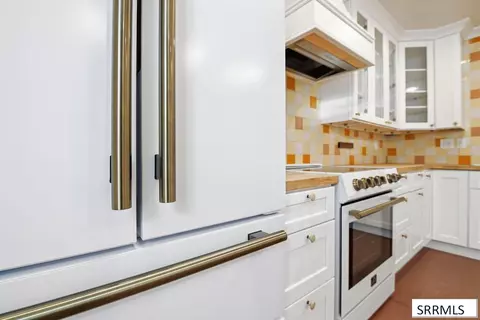 Kitchen - 3953 E 460 N, Rigby, ID 83442 photo 10 of 10