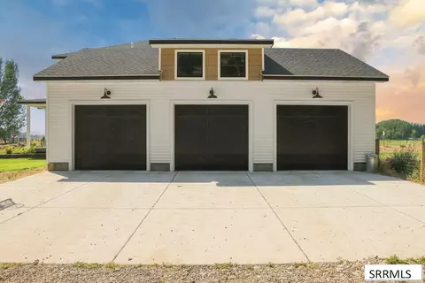 Exterior - 3953 E 460 N, Rigby, ID 83442 photo 4 of 8