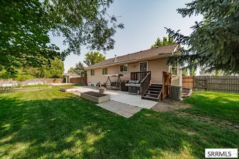Exterior - 4055 E 356 N, Rigby, ID 83442 photo 7 of 15