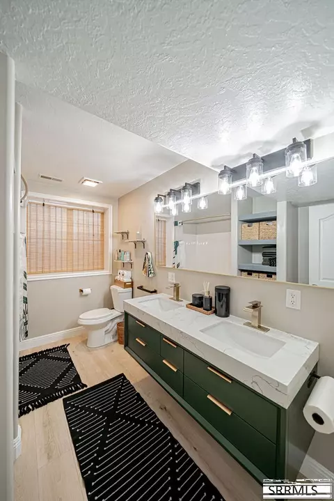 Bath - 4055 E 356 N, Rigby, ID 83442 photo 5 of 5
