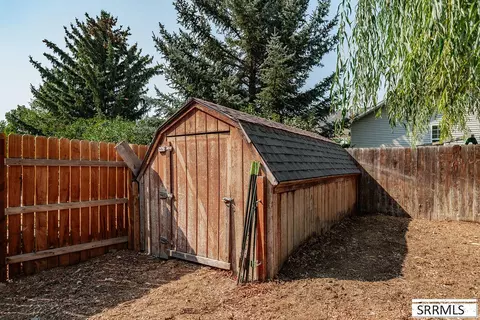 Exterior - 4055 E 356 N, Rigby, ID 83442 photo 13 of 15