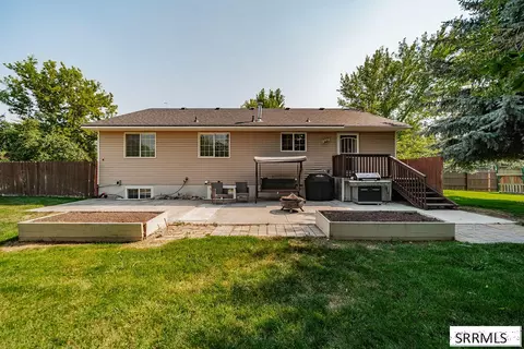 Exterior - 4055 E 356 N, Rigby, ID 83442 photo 6 of 15