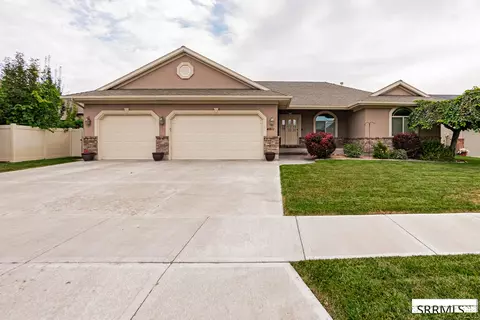 4011 Shadow Mountain Trl, Idaho Falls, ID 83404