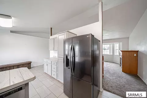 Kitchen - 191 N 3990 E, Rigby, ID 83442 photo 4 of 7