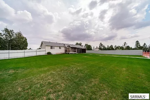 Exterior - 191 N 3990 E, Rigby, ID 83442 photo 5 of 13
