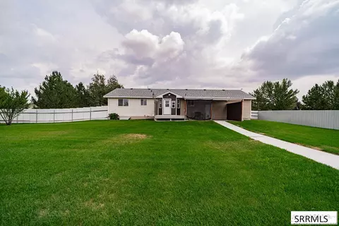 Exterior - 191 N 3990 E, Rigby, ID 83442 photo 4 of 13