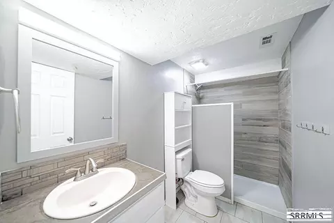 Bath - 191 N 3990 E, Rigby, ID 83442 photo 6 of 8