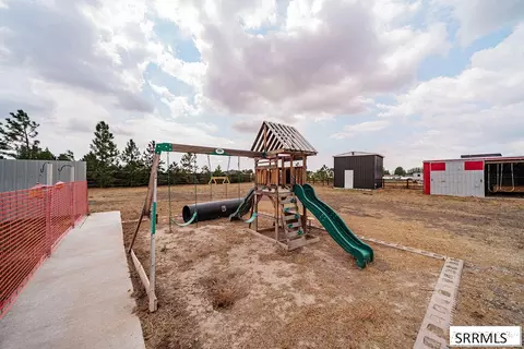 Exterior - 191 N 3990 E, Rigby, ID 83442 photo 9 of 13