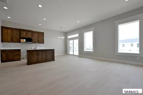Living - 3043 Elixir Rd, Ammon, ID 83406 photo 1 of 1